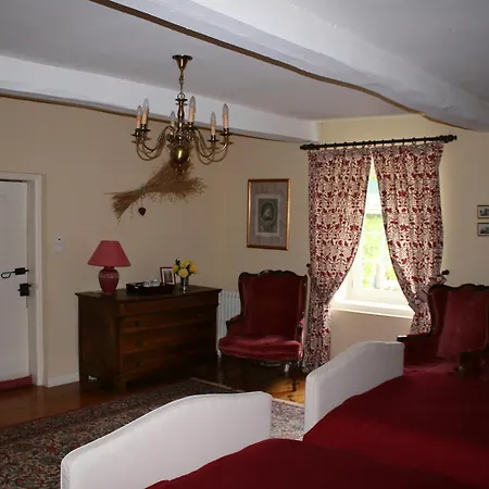 Domaine Du Chateau De Marchangy